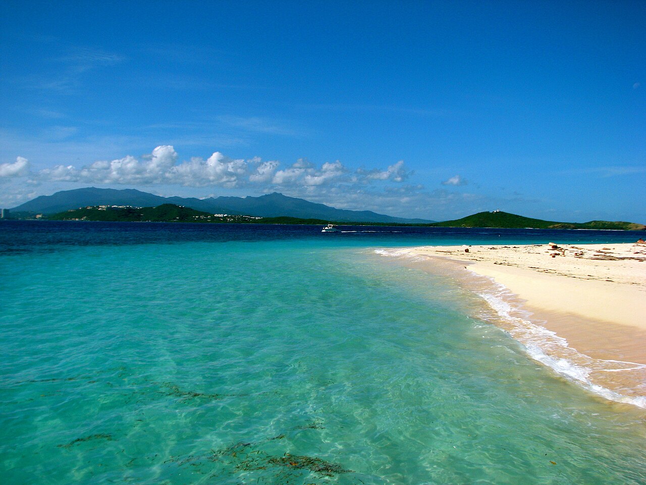 Turquoise water and the shore of Icacos off Fajardo, Puerto Rico